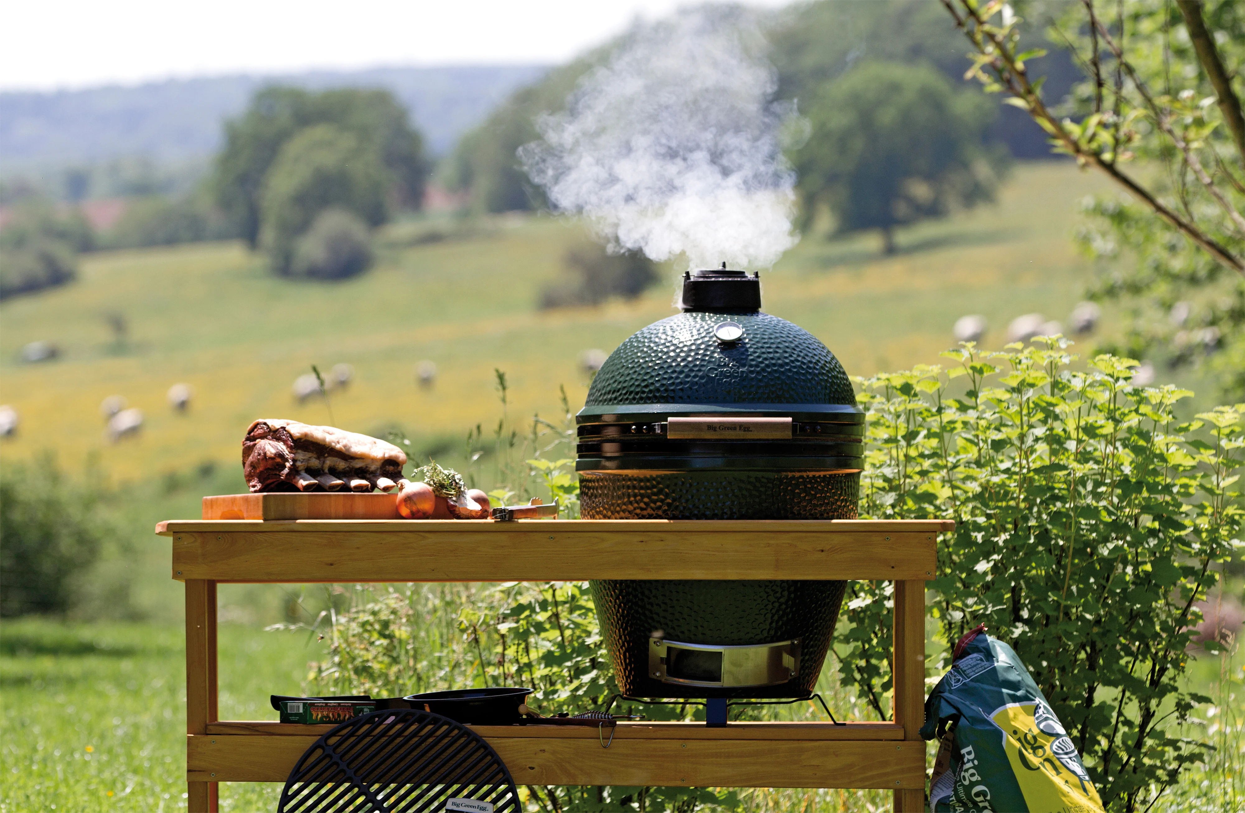 Big Green Egg - Eucalipto Table - Image 2