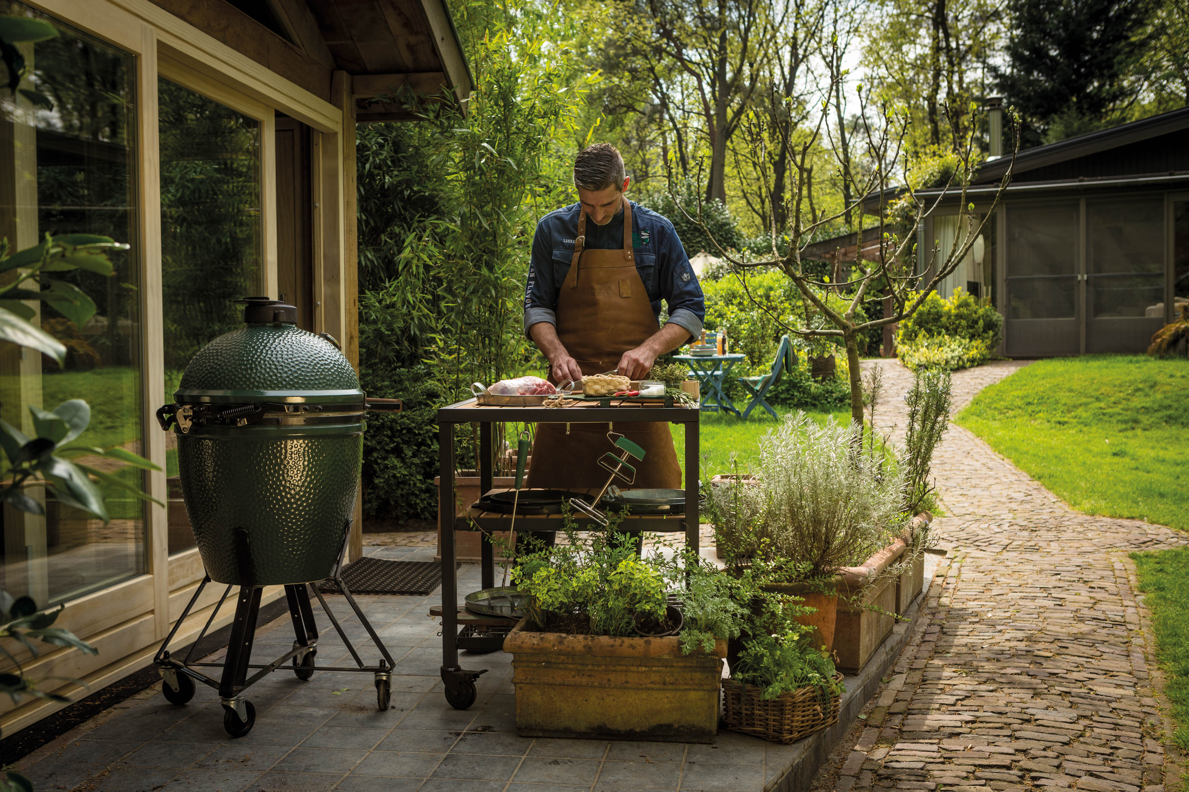 Big Green Egg - Expansion Frame - Image 3